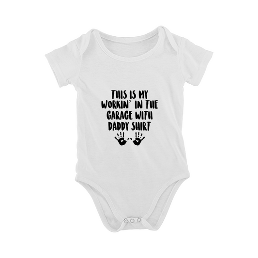This Is My Workin¡¯ In The Garage With Daddy Baby Onesie | Baby Handprint Print Infant Bodysuit