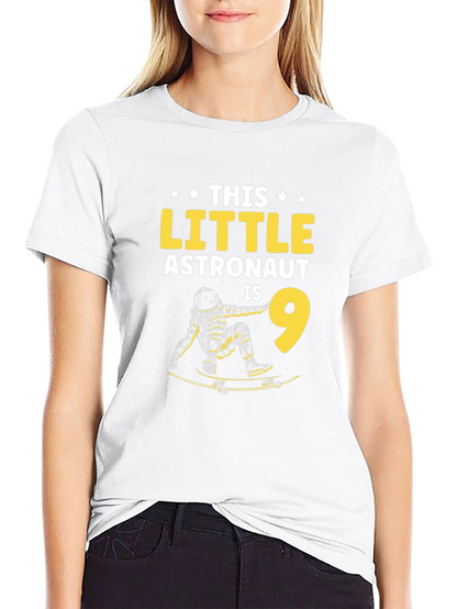 Astronaut Skateboard Birthday T-Shirt