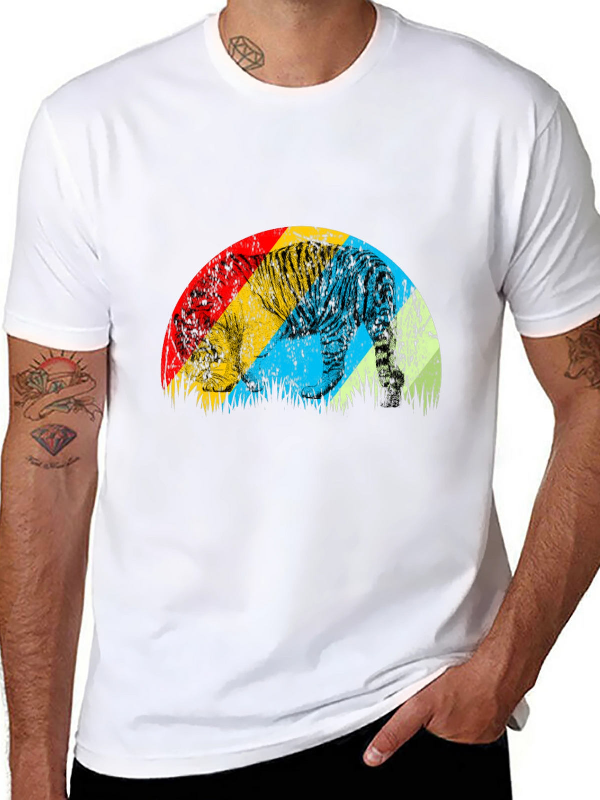 Retro Tiger Graphic Tee - Stylish Mens Black T-Shirt