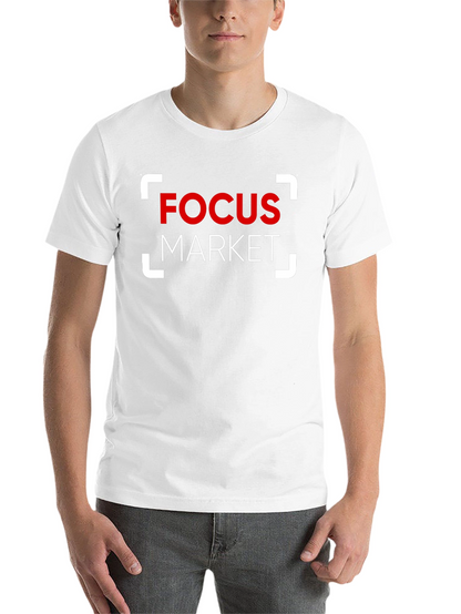 Focus Market Graphic T-Shirt