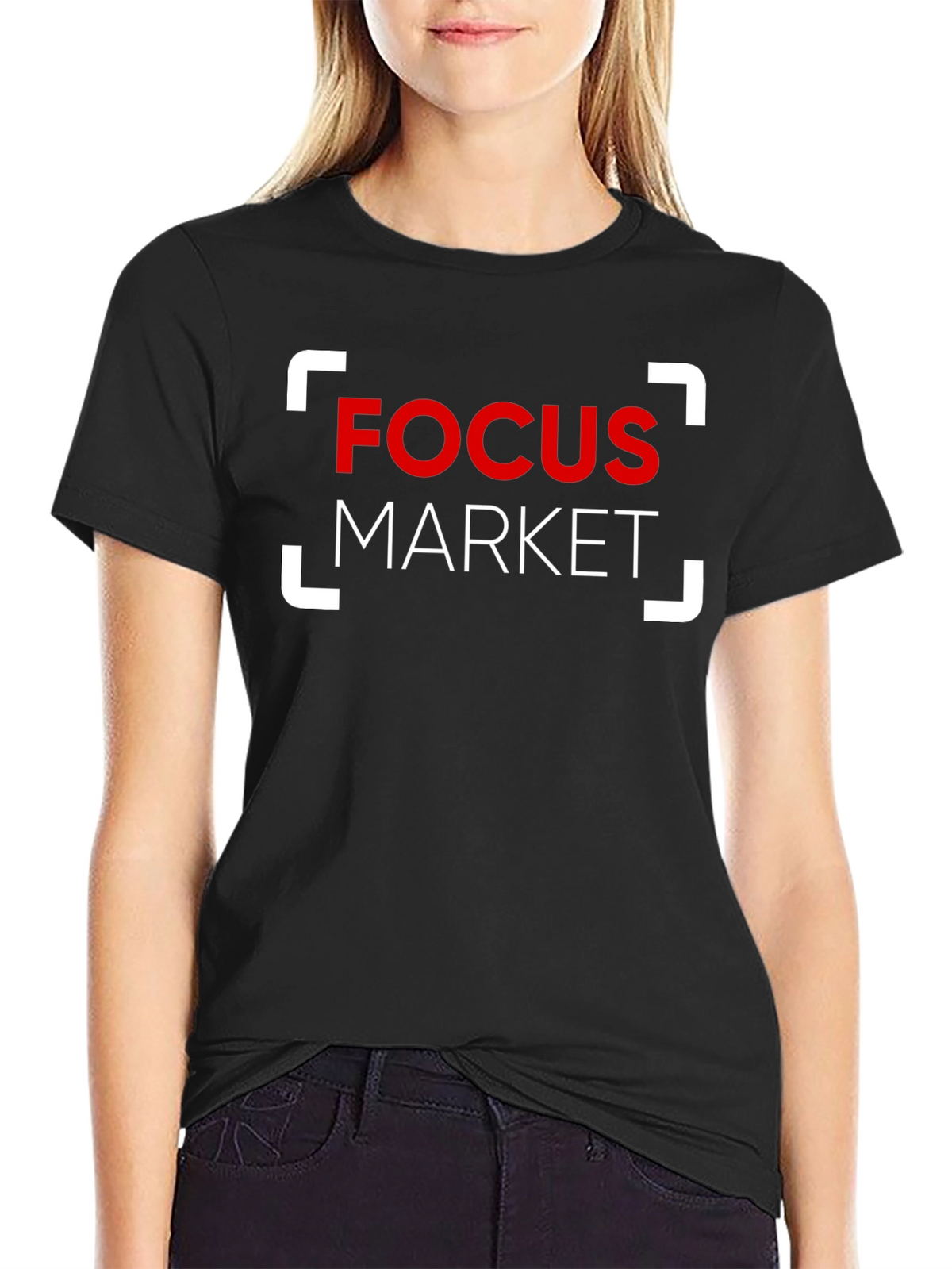 Focus Market Graphic T-Shirt