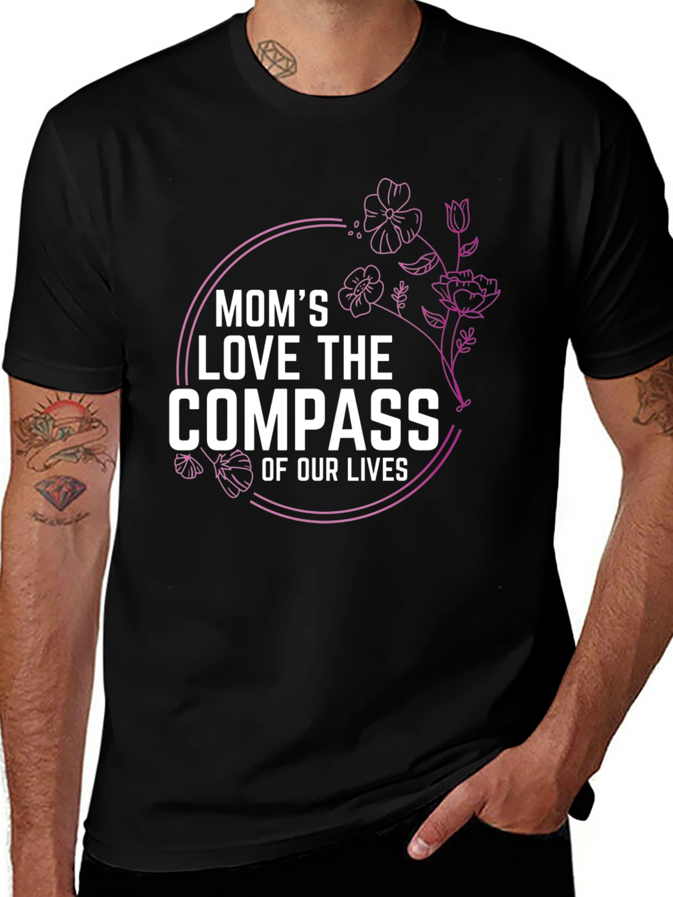 Moms Love Compass T-Shirt Floral Design Black Tee
